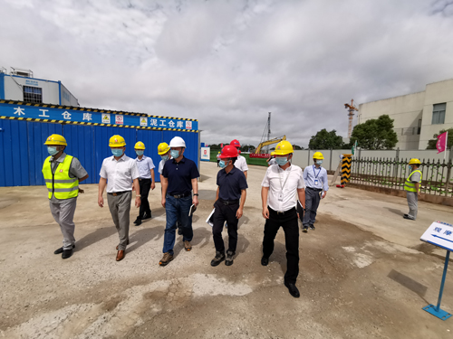 1593564982699596.jpg 3、朱局視(shì)察指導工(gōng)作(zuò)01.jpg