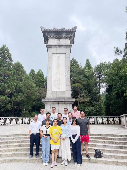 1624839335363749.jpg 17 黃(huáng)洋界哨口舊(jiù)址參觀-2.jpg