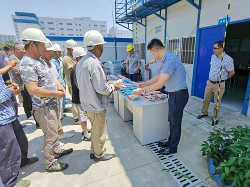 昆山(shān)奧園譽景瀾庭項目部 (2).jpg