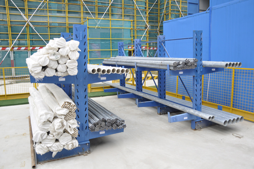 材料堆放(fàng) (3).JPG