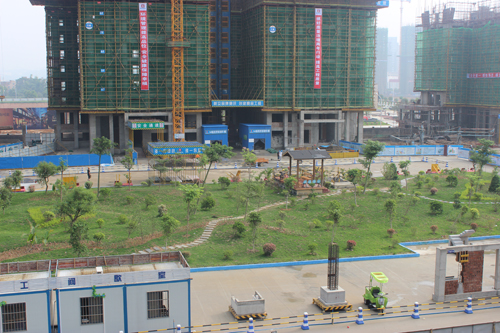 施工(gōng)現(xiàn)場(chǎng)綠(lǜ)化(huà) (1).jpg