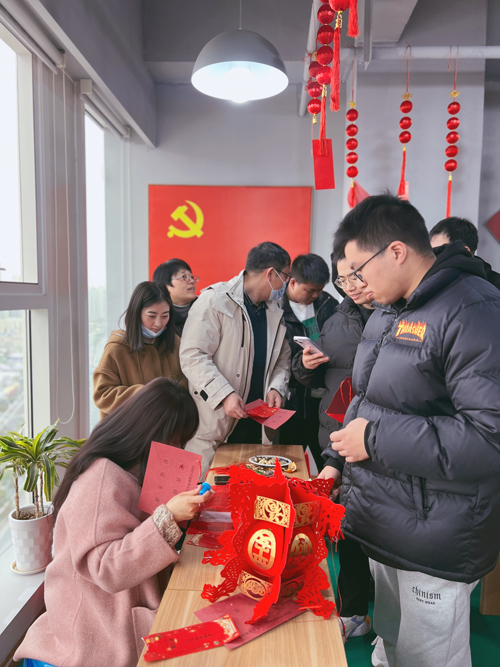 1675818996814471.jpg 04 “喜猜燈謎”-2.jpg