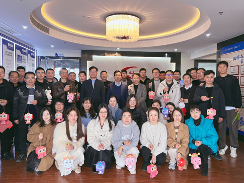 1675819293131883.jpg 14 元宵節活動合影(yǐng)留念.jpg