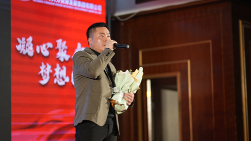 1677486660844365.jpg 14 歌(gē)曲:《你(nǐ)那(nà)麽愛(ài)她(tā)》.JPG