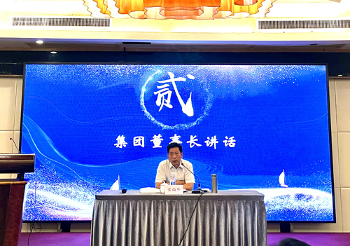 02  誠晖集團董事(shì)長(cháng)張尚華做(zuò)重要(yào)工(gōng)作(zuò)指示.jpg