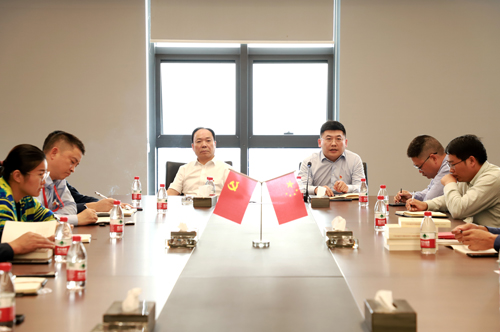 1697442539803845.jpg 013163059.jpg