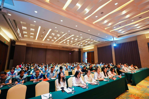 1713514281111790.jpg 07 總結表彰會(huì)現(xiàn)場(chǎng)-2.jpg